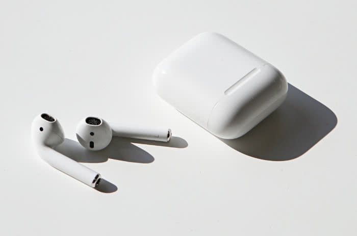 AirPods 2 mit Ladecase