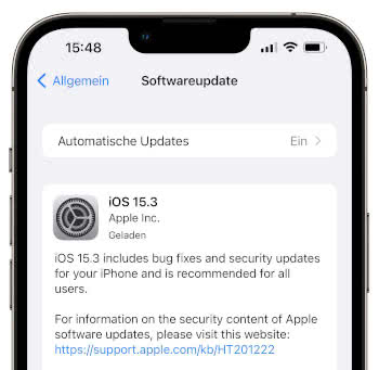 iOS 15.3 Update Screen